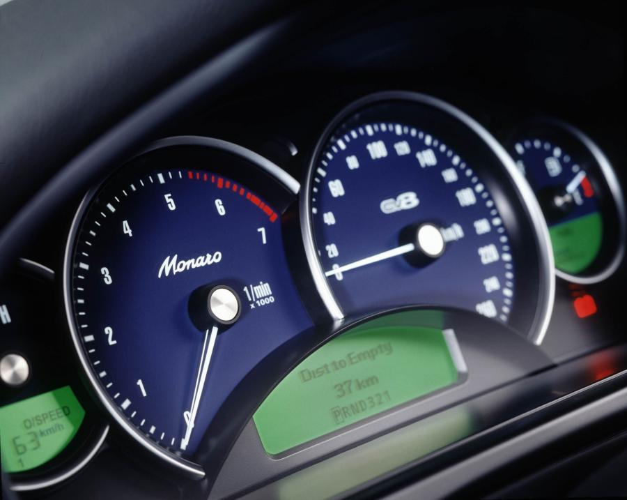  Holden Monaro V2 2001 года  (фото 3 из 53)